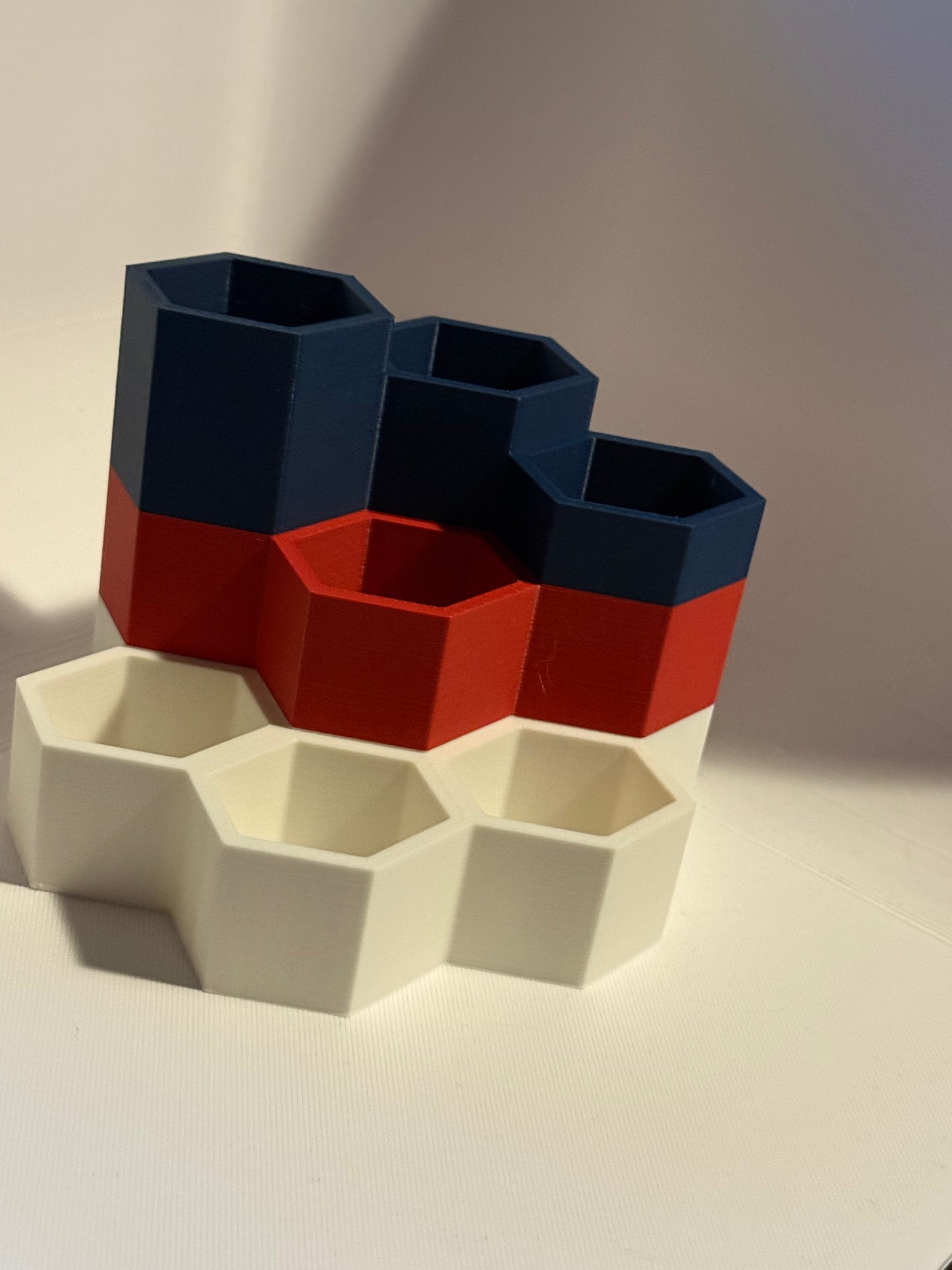 HexStack Desk Organizer β 7-Compartment Connected Storage | Custom Color 3D-Printed Office Accessory